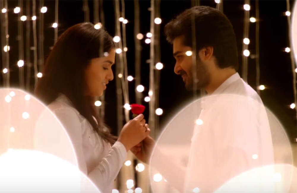 A still from Pelliki Mundu Prema Katha
