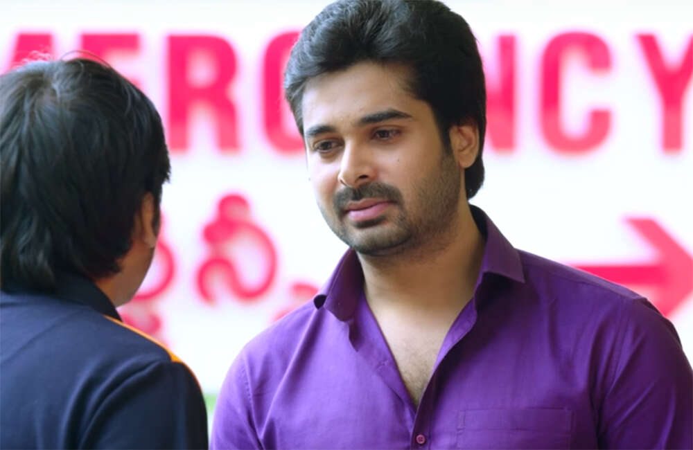 A still from Pelliki Mundu Prema Katha