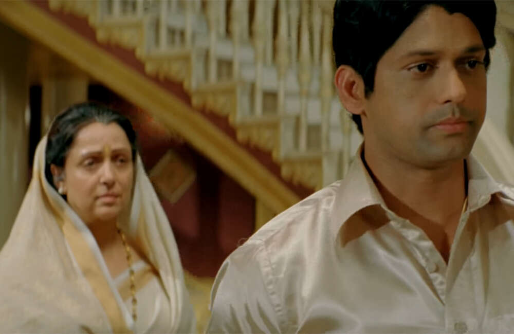 A still from Ek Thi Rani Aisi Bhi