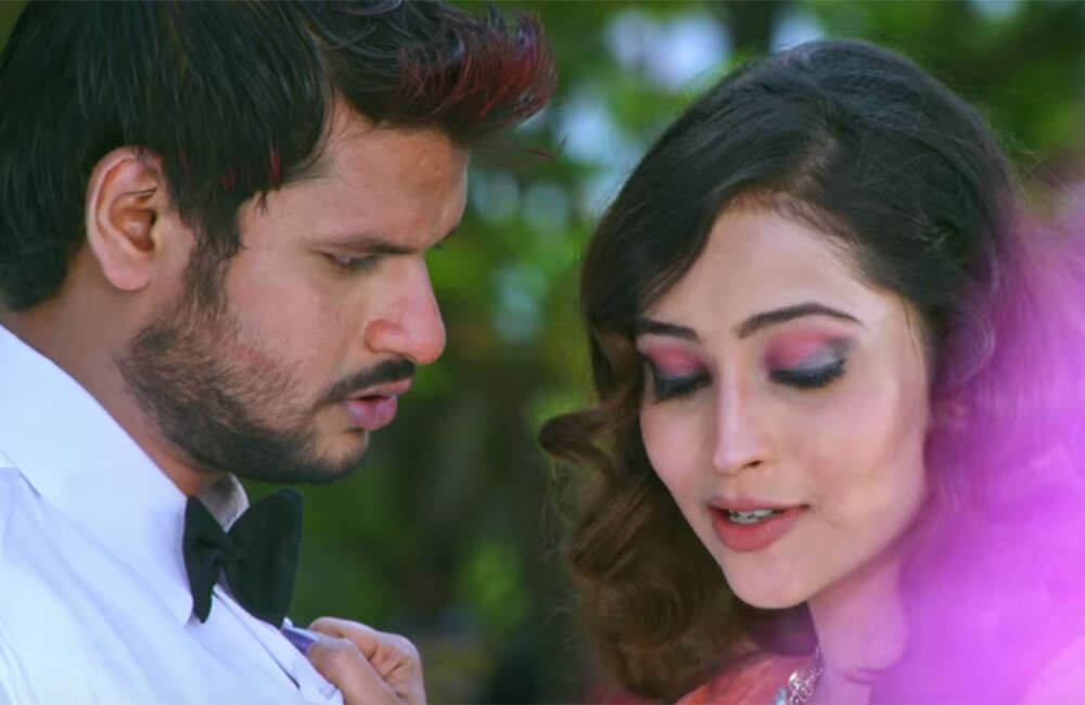 A still from Naku Nene Thopu Thurumu