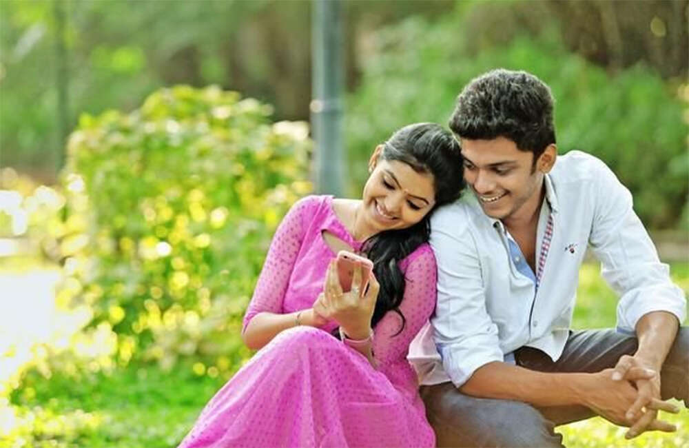 A still from Kadhal Kan Kattuthe