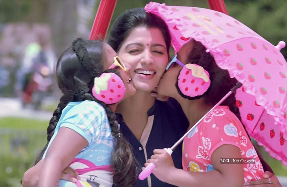 Enga Amma Rani Movie User Reviews & Ratings | Enga Amma Rani (2017 ...