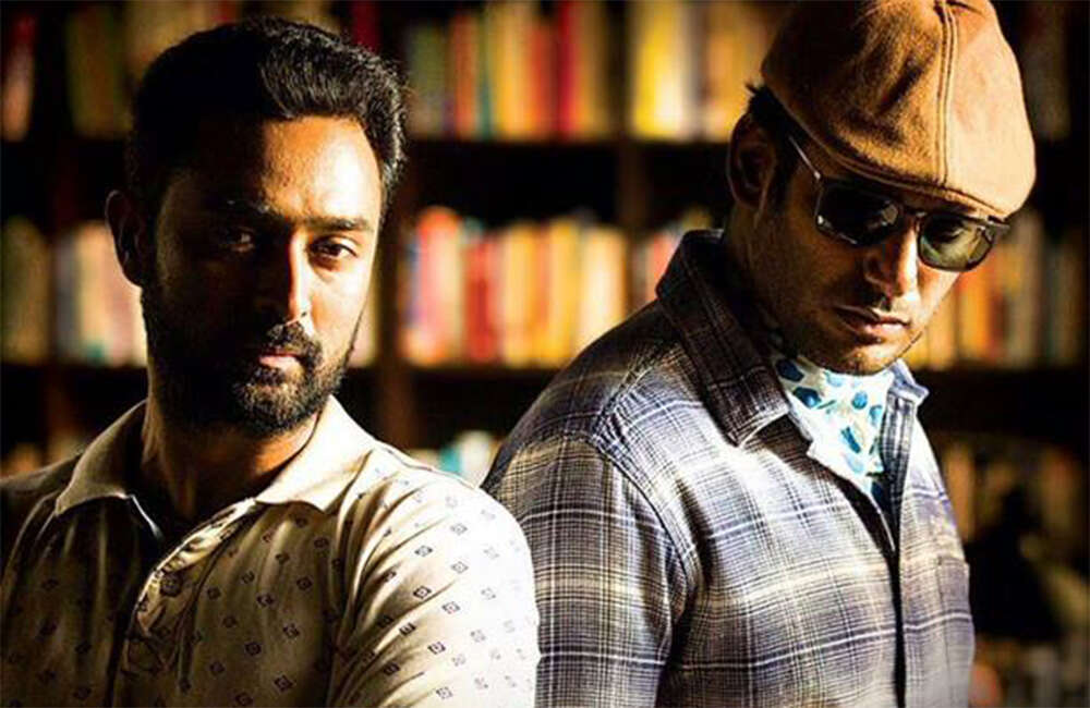 A still from Thupparivalan