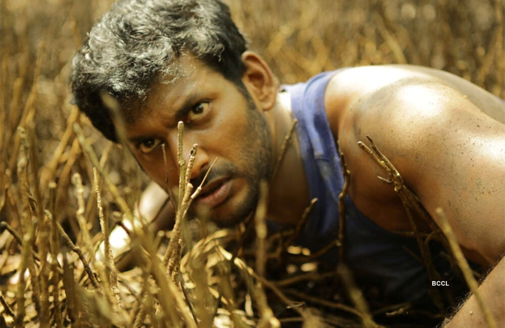 A still from Thupparivalan