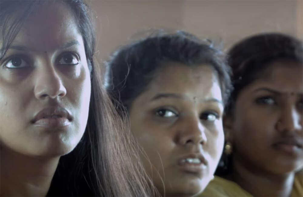 A still from Pragamiyam