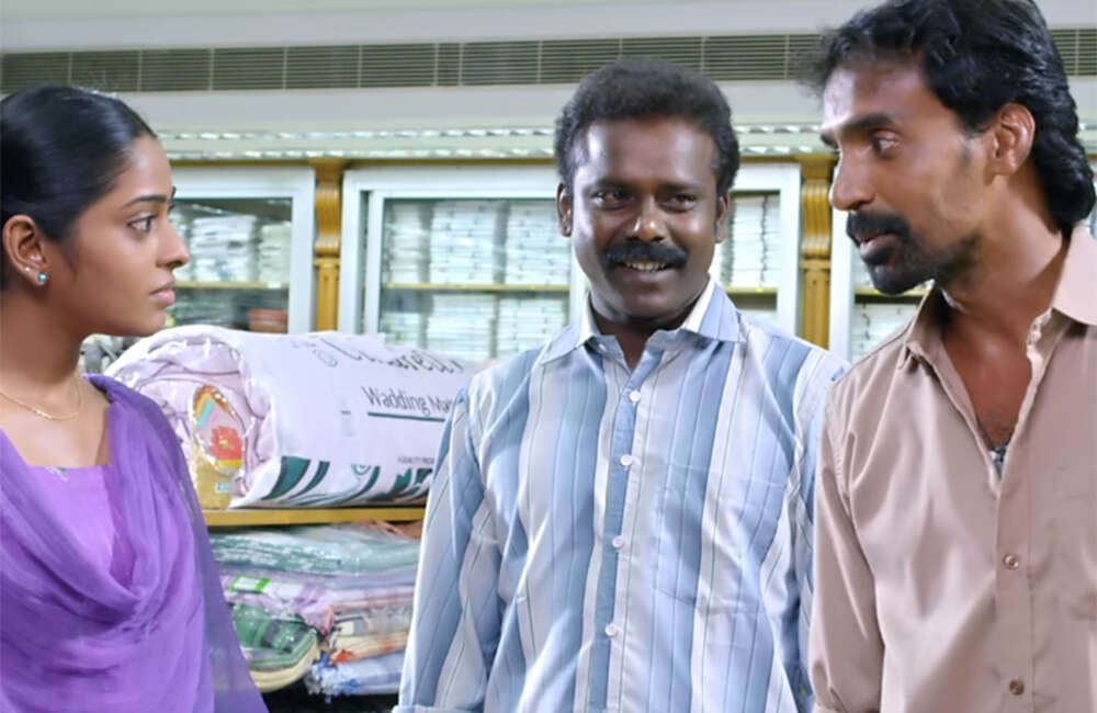 A still from Saavi