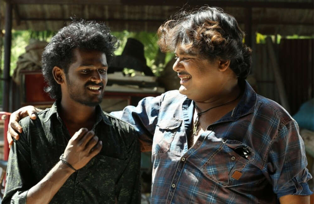 A still from Konjam Konjam