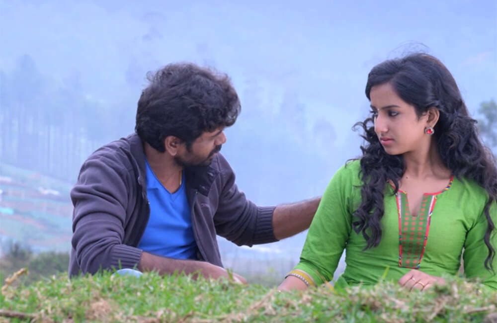 A still from Yendha Nerathilum