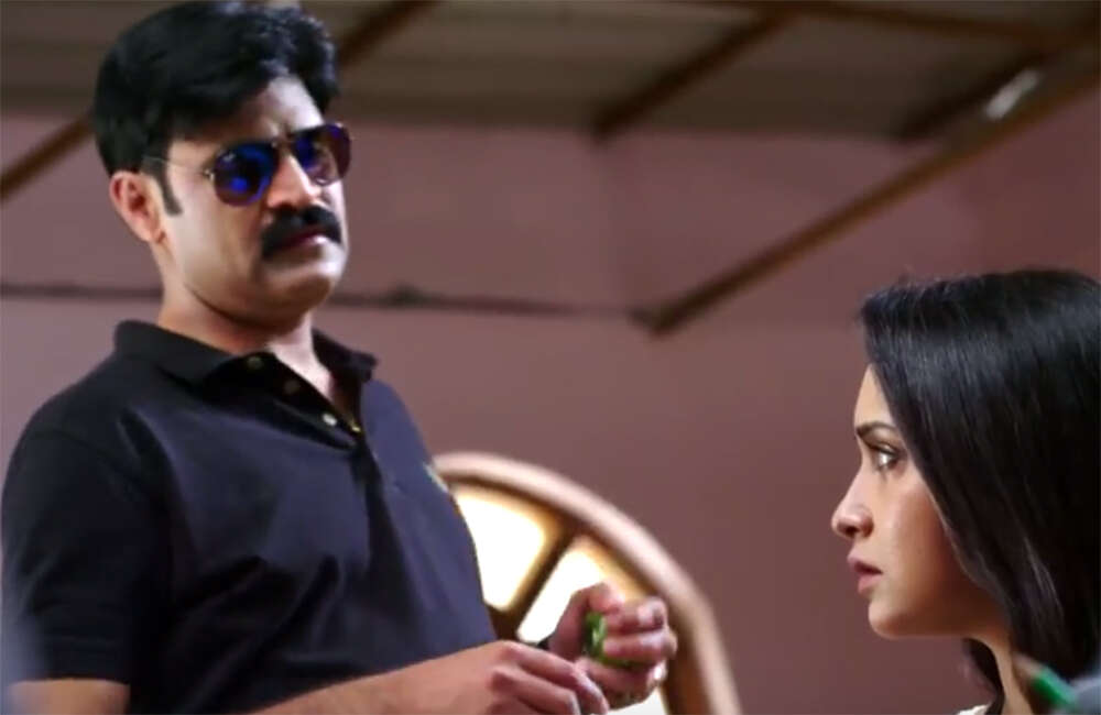A still from Dr. Chakravarthy