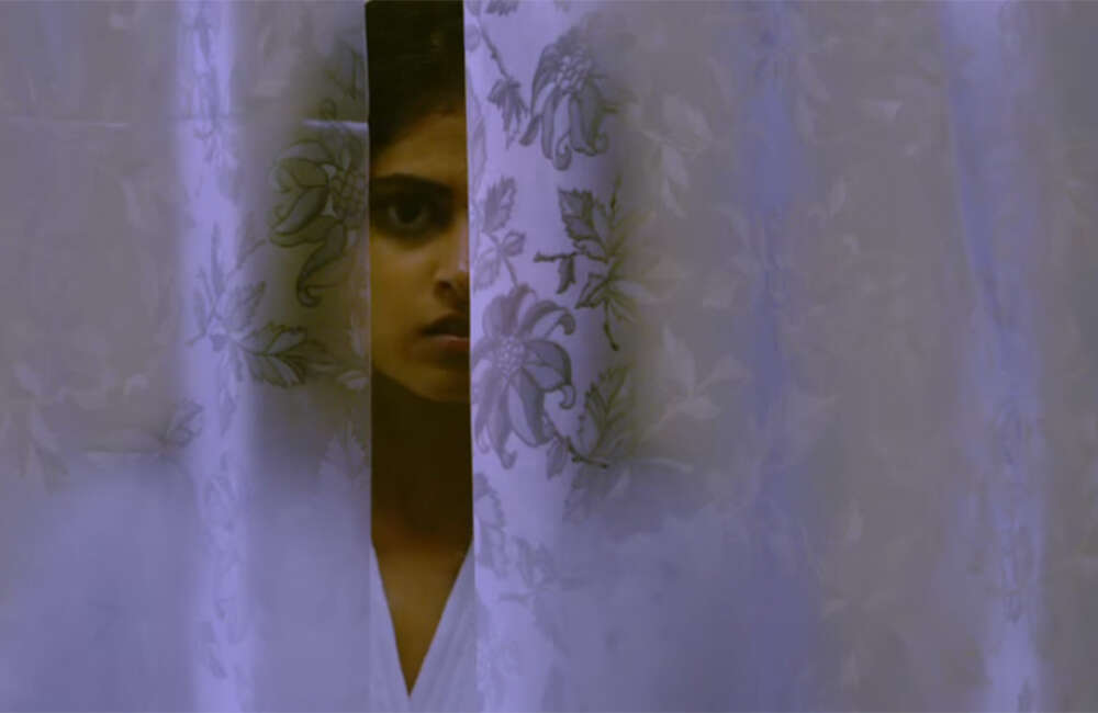 A still from Ka Ka Ka Aabathin Arikuri