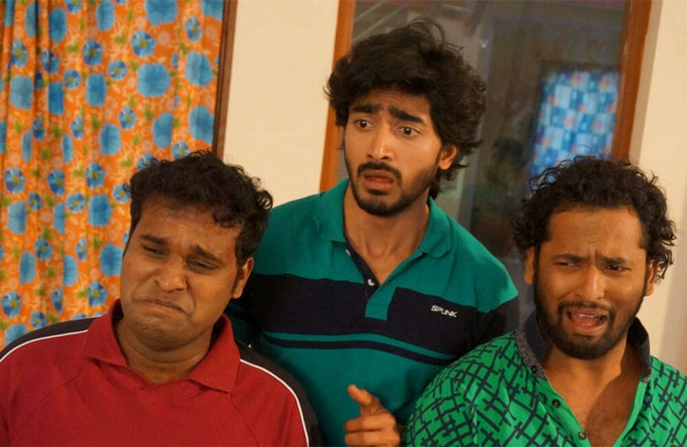 A still from Idhem Dheyyam