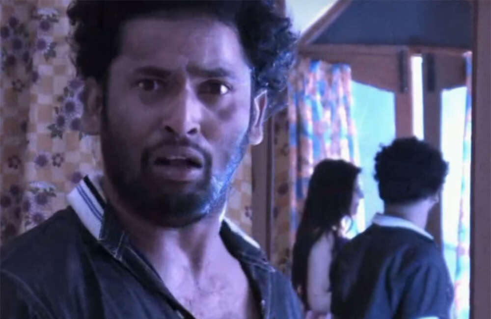 A still from Idhem Dheyyam