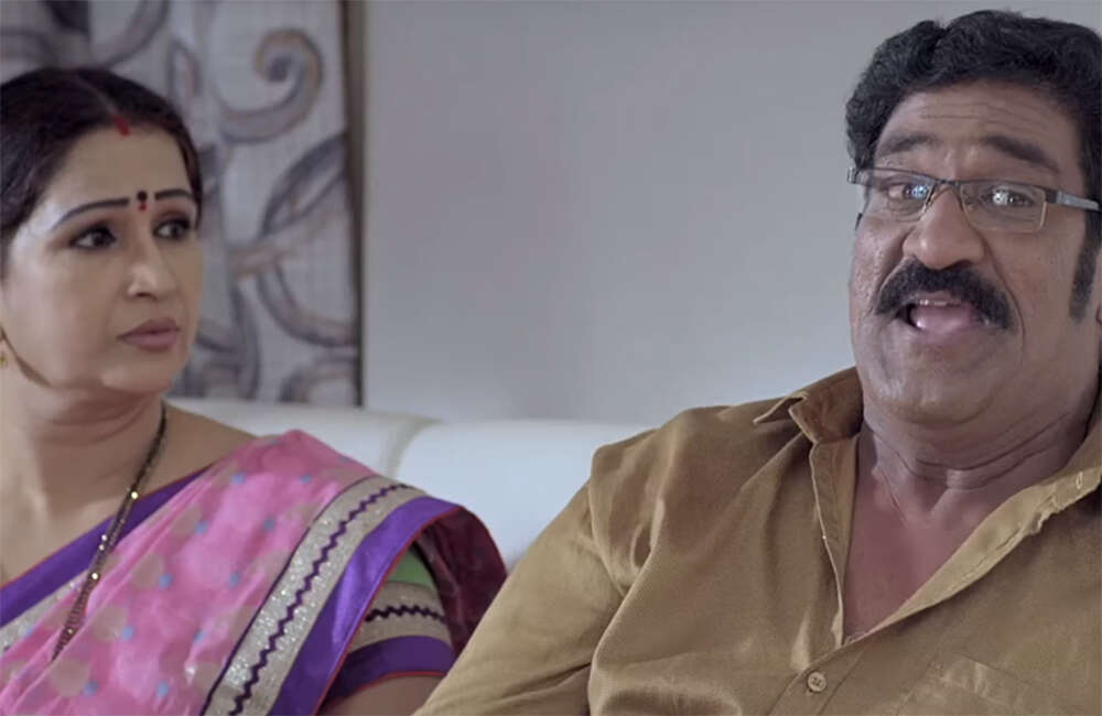 A still from Tholi Parichayam