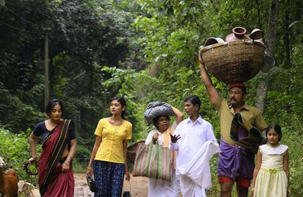 A still from Police Raajyyam