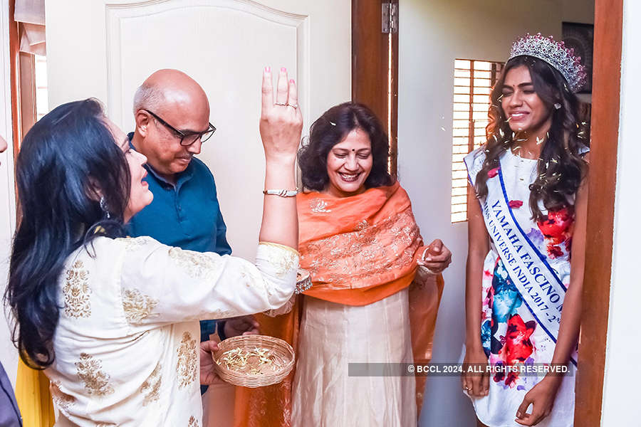 Apeksha Porwal’s homecoming ceremony