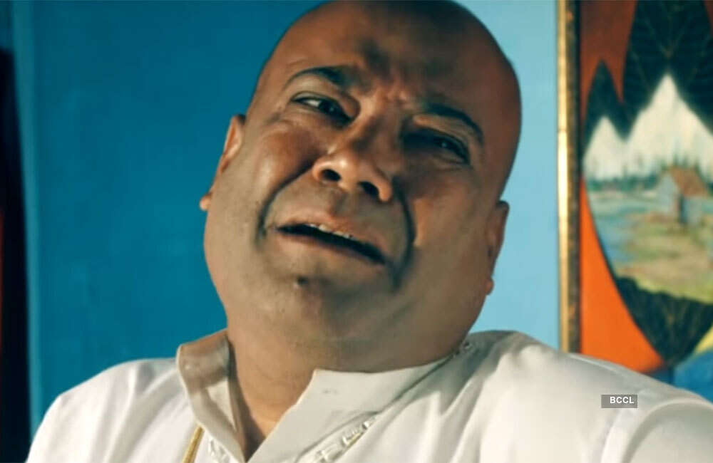 A still from Duniya Khatam Ho Rahi Hai