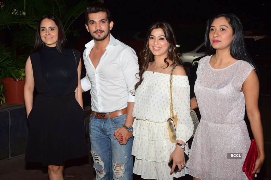 Celebrities attend TV star Arjun Bijlani's b'day party