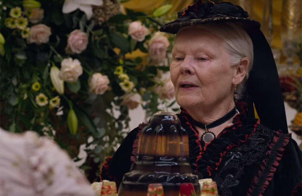 A still from Victoria And Abdul