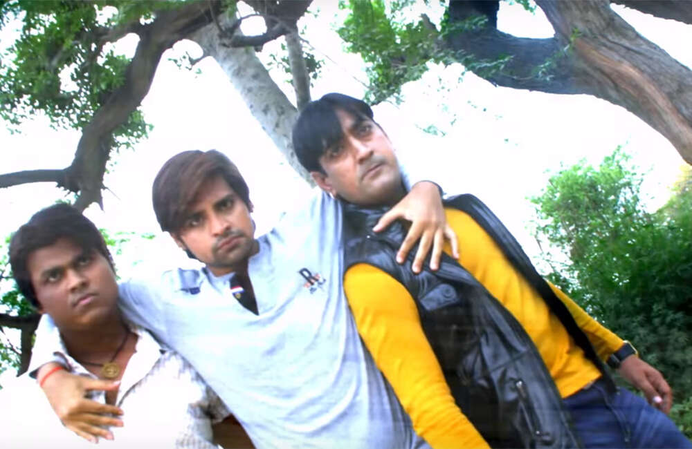 A still from Teen Budbak
