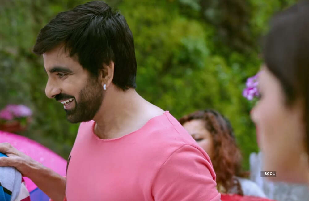 A still from Raja The Great