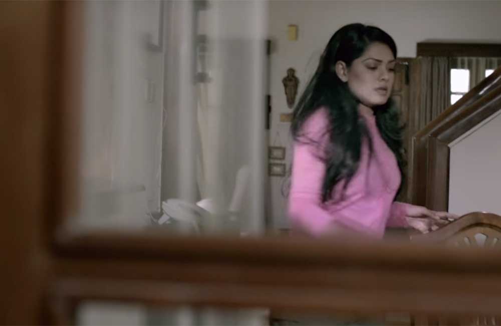 A still from Doob: No Bed of Roses