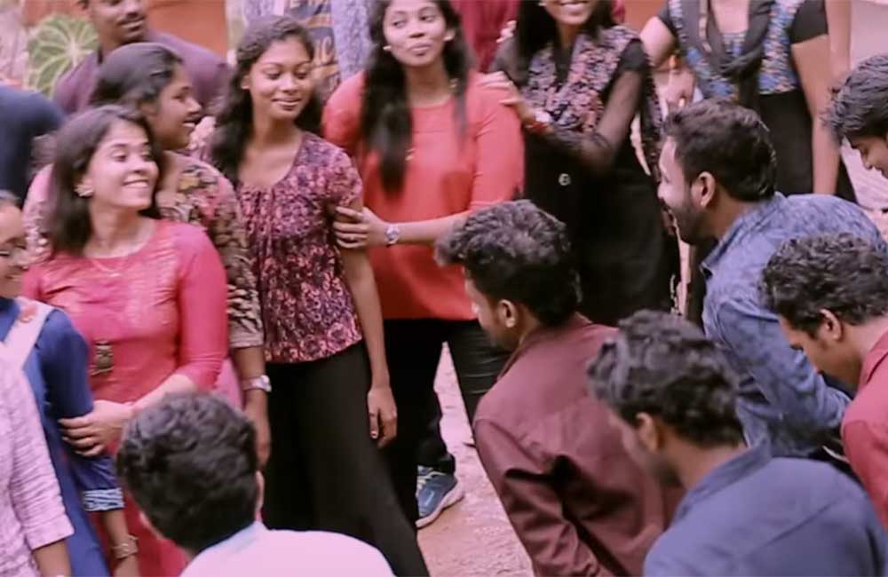 A still from Vishwa Vikyatharaya Payyanmar