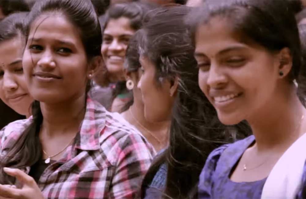 A still from Vishwa Vikyatharaya Payyanmar