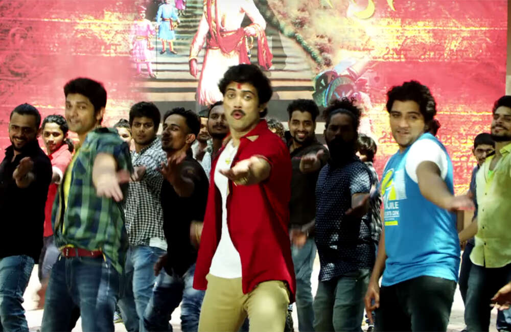 A still from Pramanik Ek Satya Katha