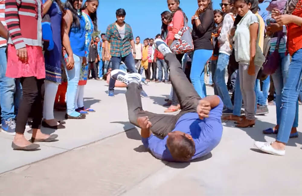 A still from Kidi