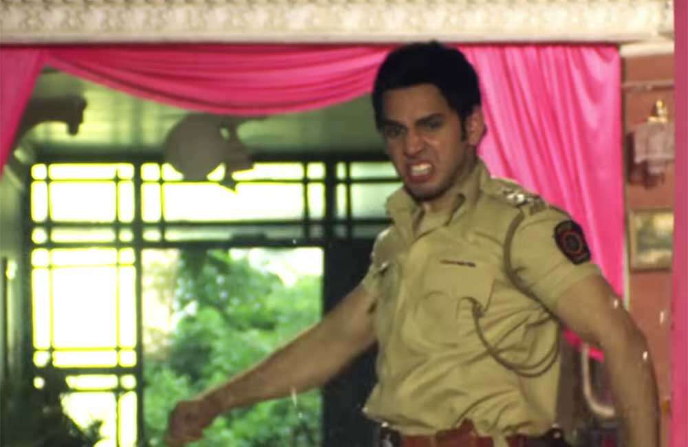 A still from Kaun Mera Kaun Tera