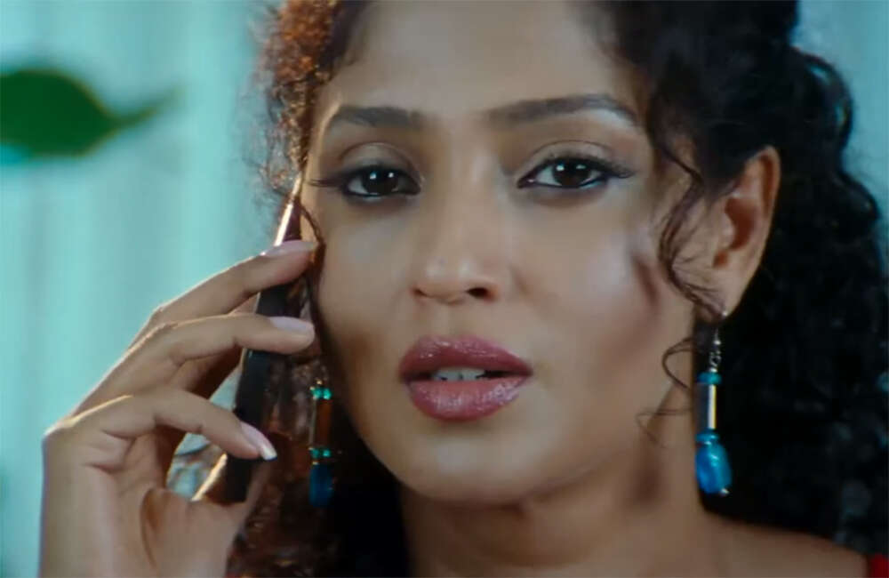 A still from Aadu Aata Aadu