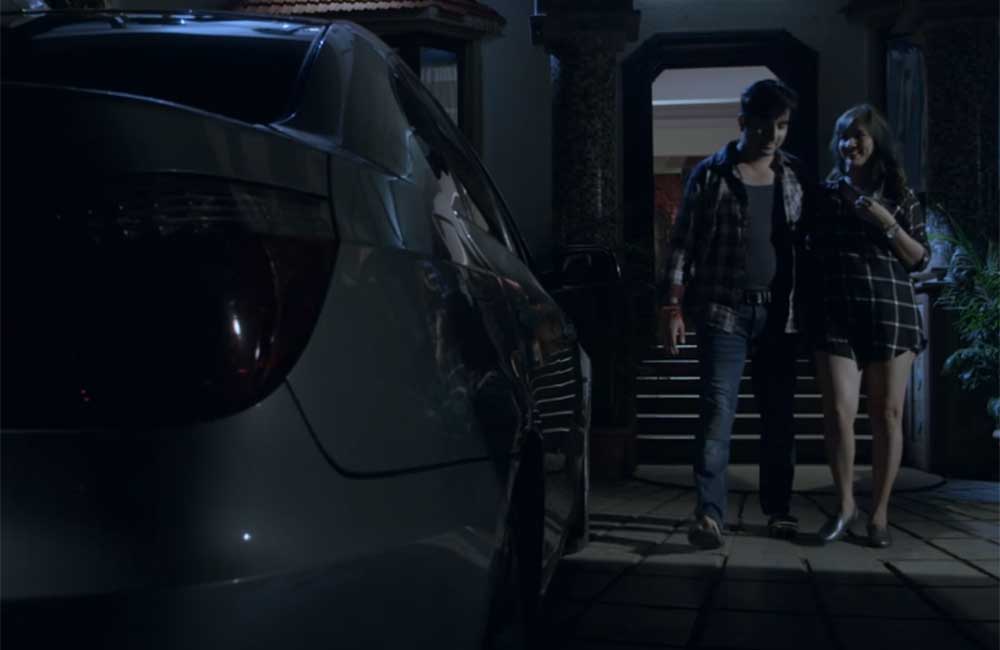 A still from Door Bell
