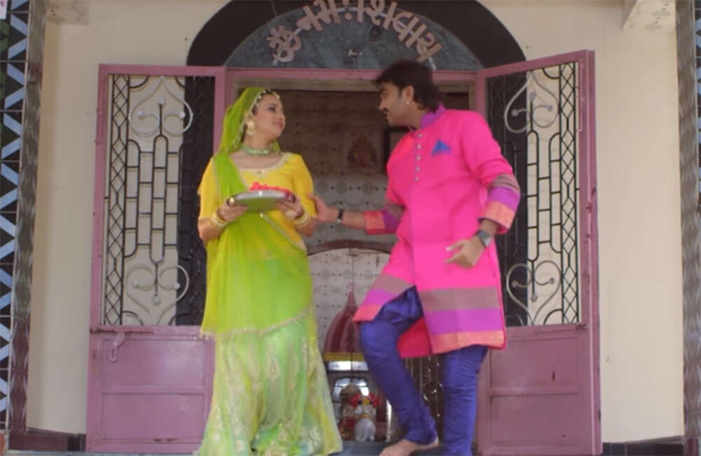 A still from Bewafa Sanam Tari Bahu Meherbani