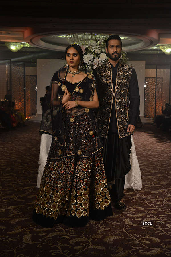 Tarun Tahiliani's show at Taj Wedding Studio