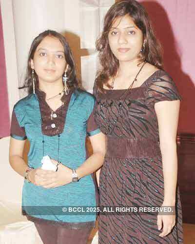 Sunny & Dr. Jigna's reception