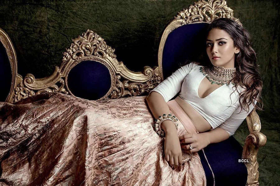 Glamorous photo shoots of your favourite celebrities