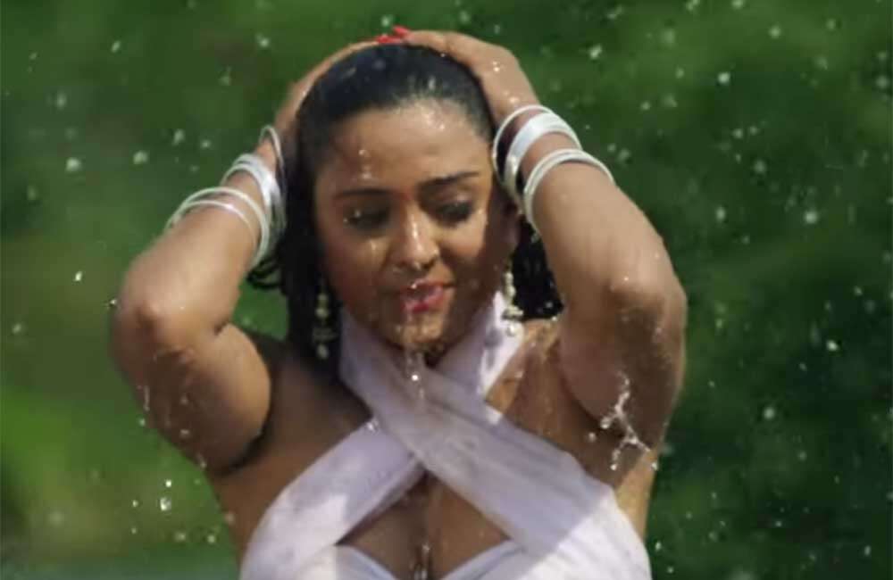 A still from Arjun