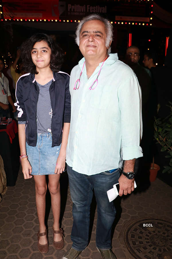 Kapoor khandaan comes together at the opening ceremony of Prithvi Theatre Festival 2017