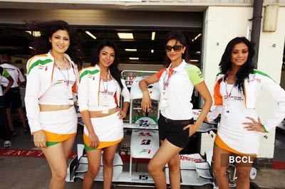 Deepika cheers for F1 team