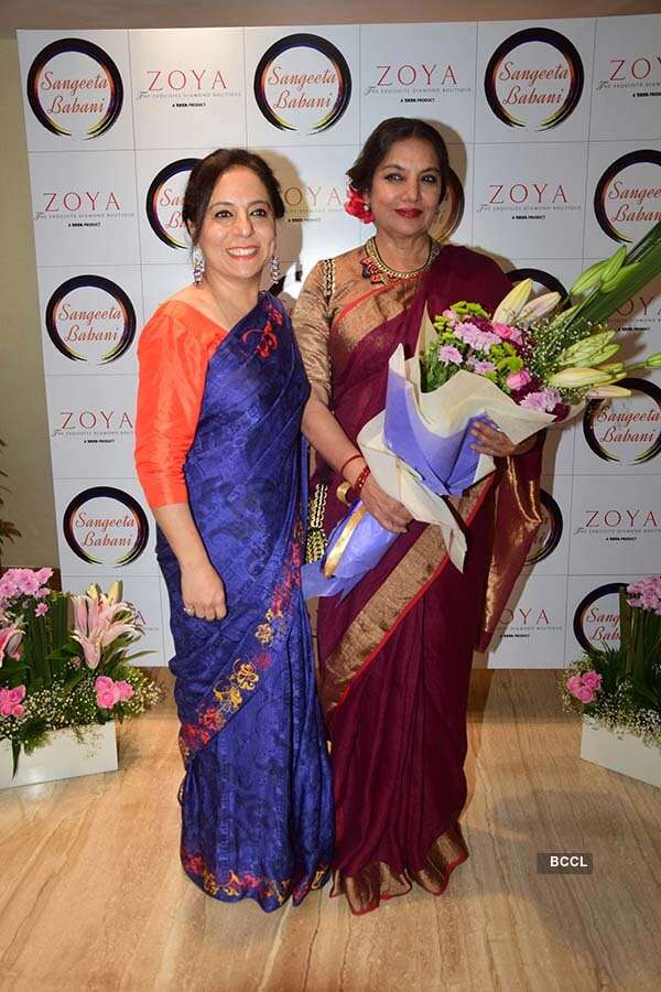 Shabana Azmi unveils Sangeeta Babani's painting exhibition