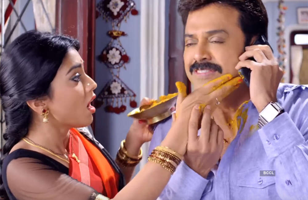 A still from Nehle Pe Dehla - Gopala Gopala