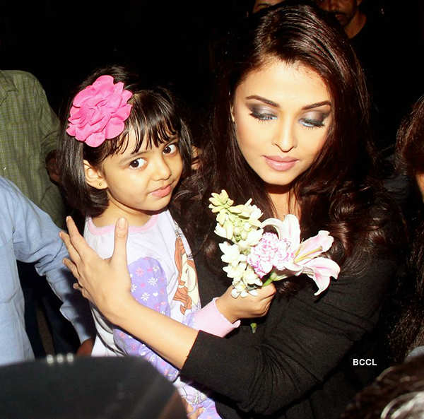 Aaradhya Bachchan’s 20 Cutest Pictures You Shouldn’t Miss! Pics ...