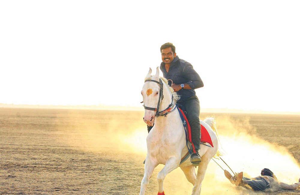 A still from Theeran Adhigaram Ondru