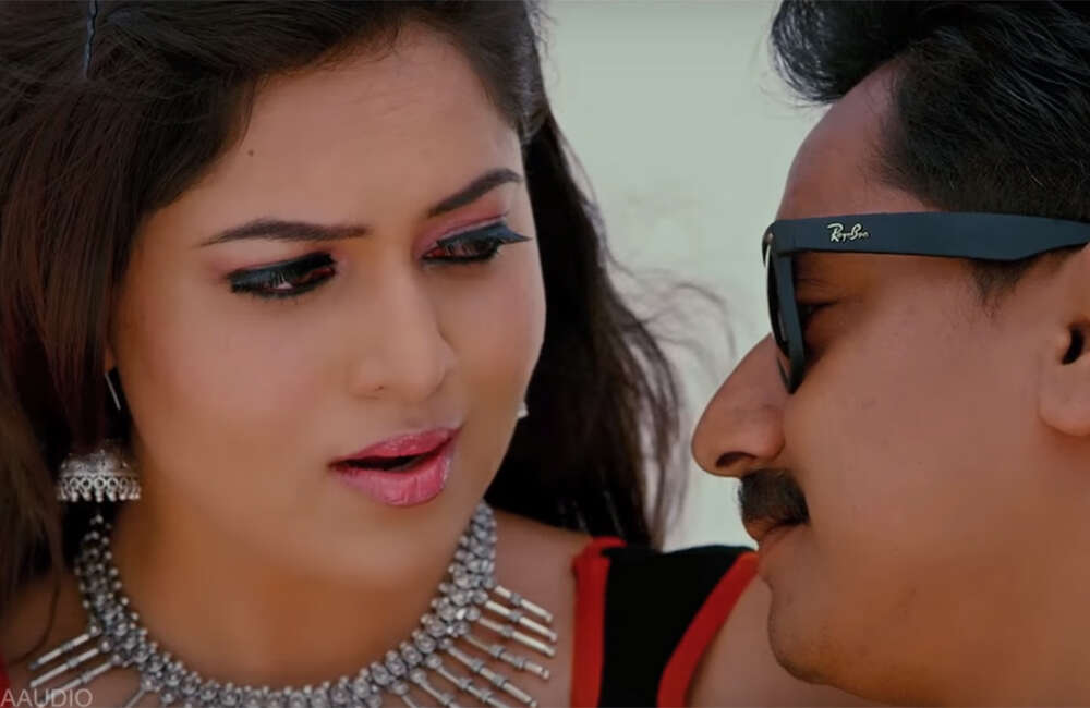 A still from Nan Magale Heroine
