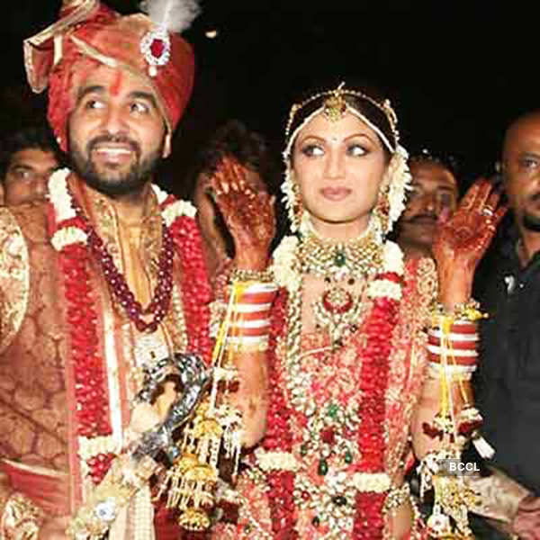 Shilpa Shetty shares a special message for hubby Raj Kundra on her wedding anniversary