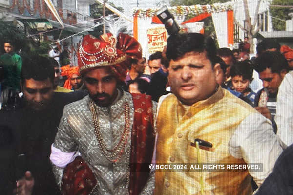 Virat Kohli, Shikhar Dhawan and Team India attend Bhuvneshwar Kumar’s wedding reception