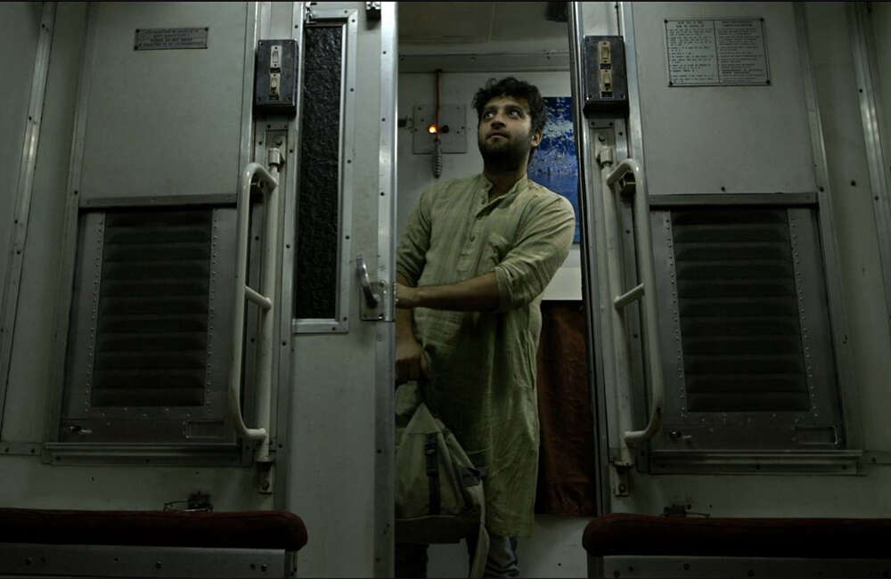 A still from Char Diker Galpo