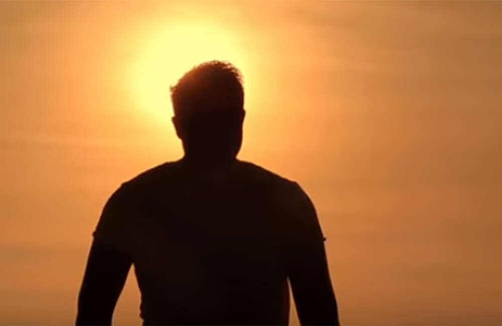 A still from Aangila Padam