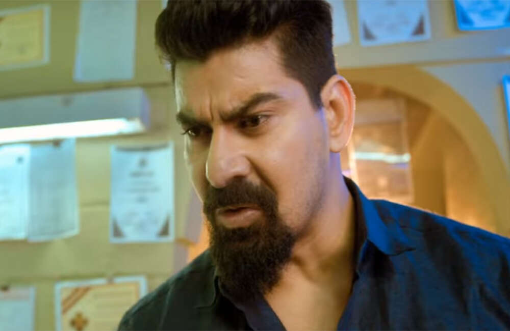 A still from Athiratha