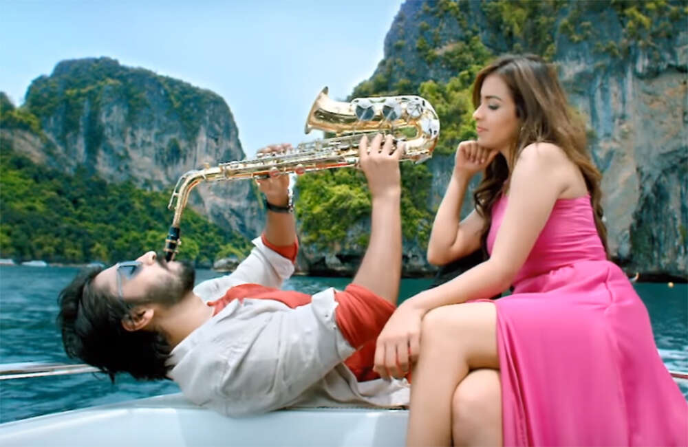 A still from Athiratha